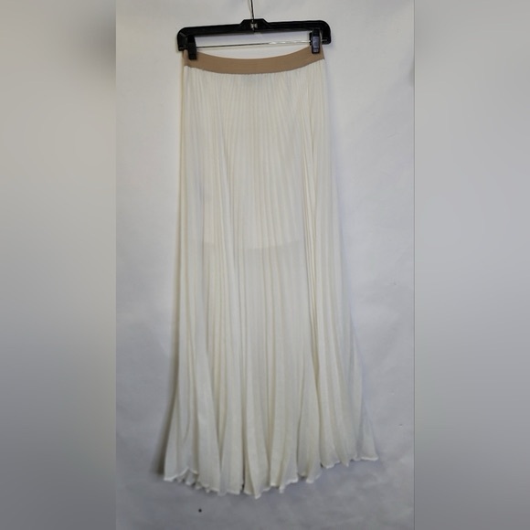 Bcbg Maxazria Estel Pleated maxi full Skirt - Picture 3 of 8